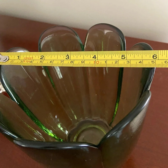 Vidrios San Miguel 100% Recycled Glass Flower Petal Green Bowl Vase Made Spain - Picture 5 of 7